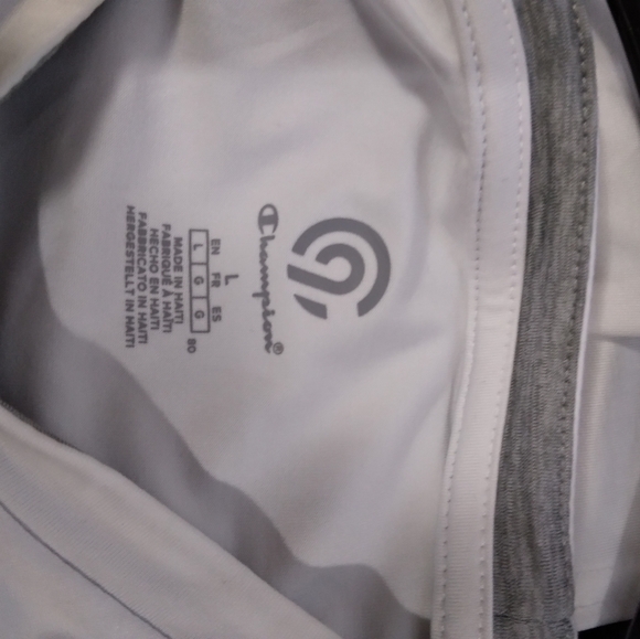 💥 CLOSET CLOSING SALE 💥 CHAMPION Men's Sleeveless Graphic Tank Tshirts-NWOT - Picture 12 of 13